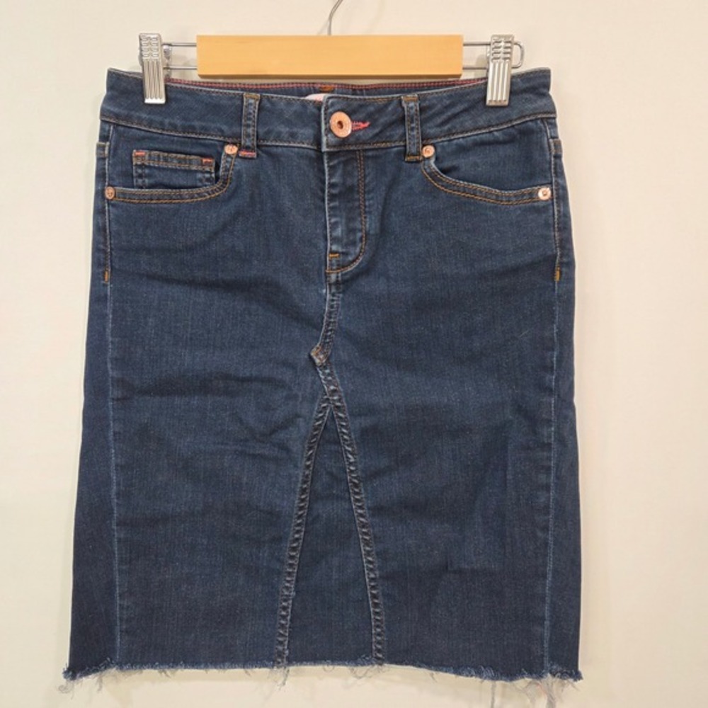 Ted Baker Womens Blue Denim Skirt 27 Raw Hem Stretch Casual Classic‎ Festival
